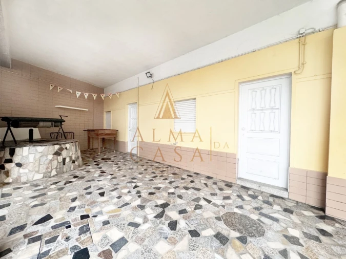 Moradia T4 para Venda em Baguim do Monte (Rio Tinto) Foto 27