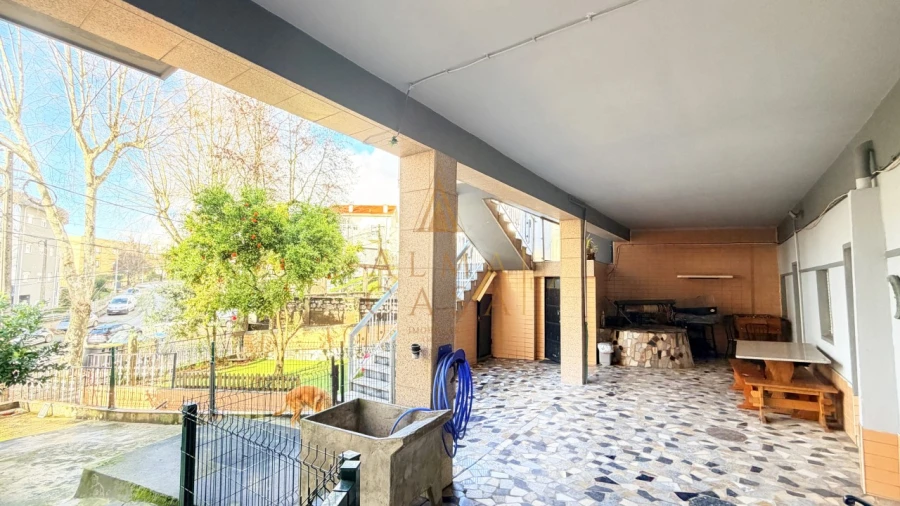 Moradia T4 para Venda em Baguim do Monte (Rio Tinto) Foto 31