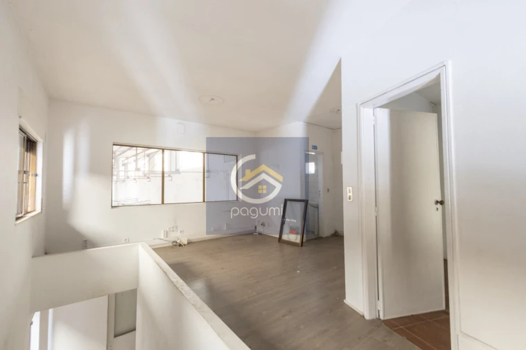 Armazém para Venda em Penamaior Foto 4