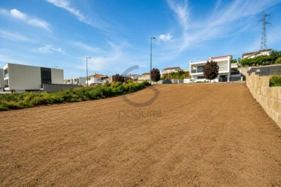 Terreno para Venda em Paredes