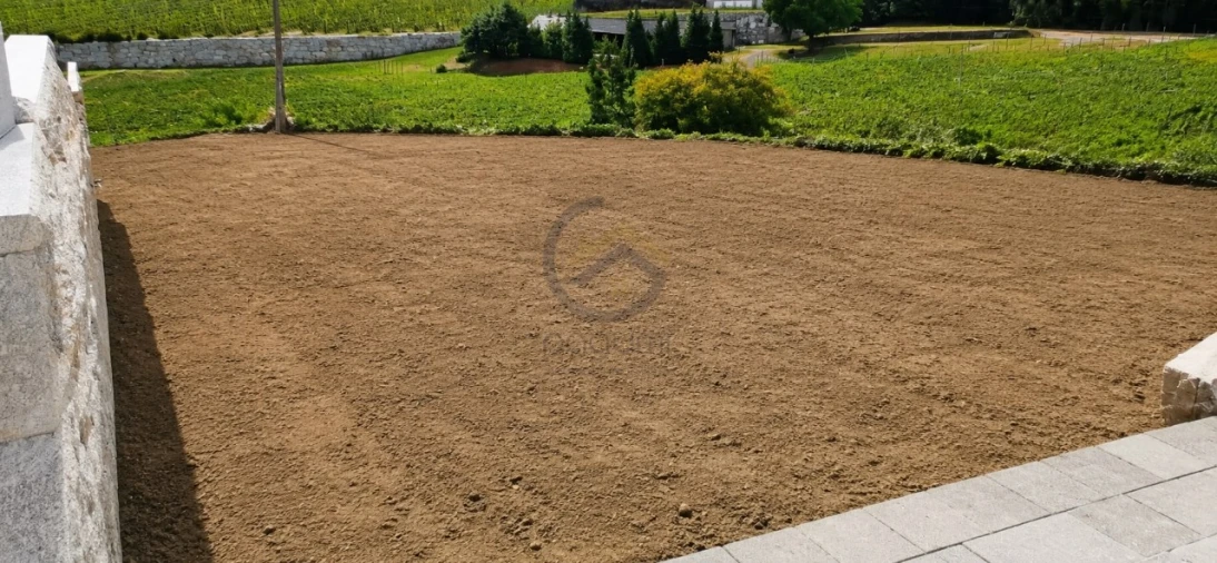 Terreno para Venda em Paredes Foto 6