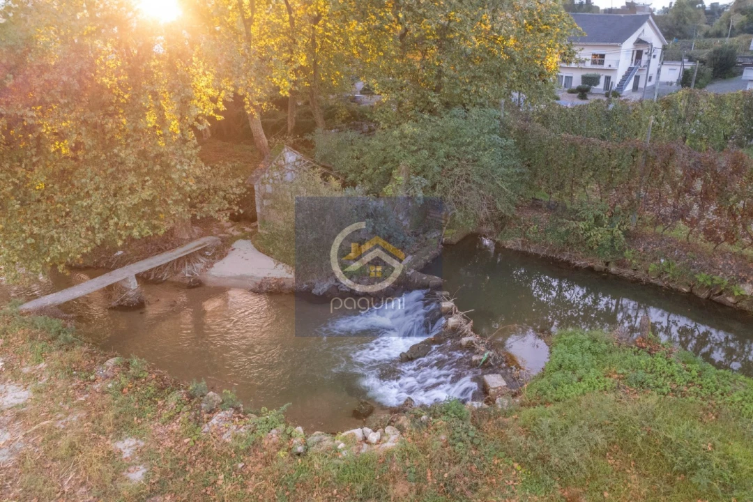 Moradia para Venda em Torno Foto 1