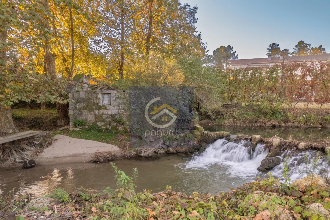 Moradia para Venda em Torno Foto 3