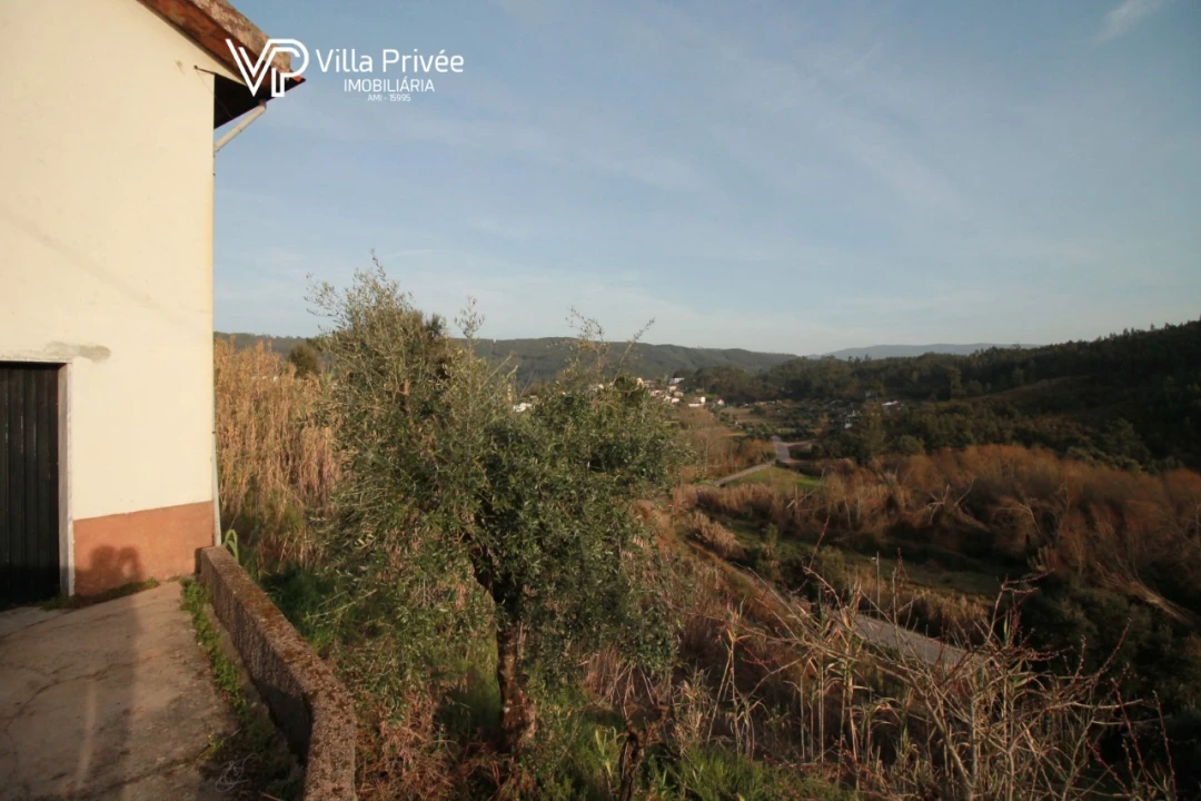 Moradia T3 para Venda em Almalagues Foto 30