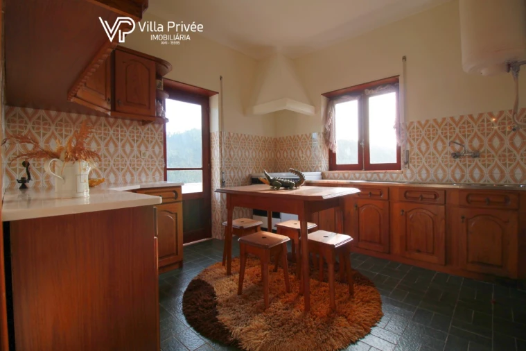 Moradia T3 para Venda em Almalagues Foto 9