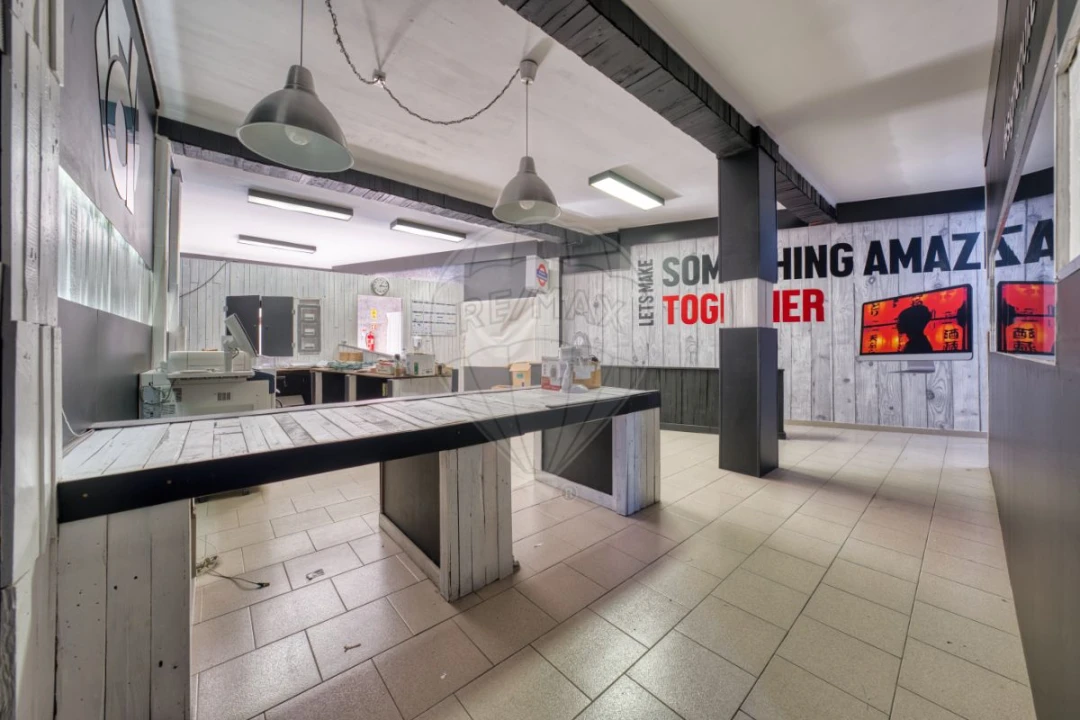 Loja para Venda em Almeirim Foto 13