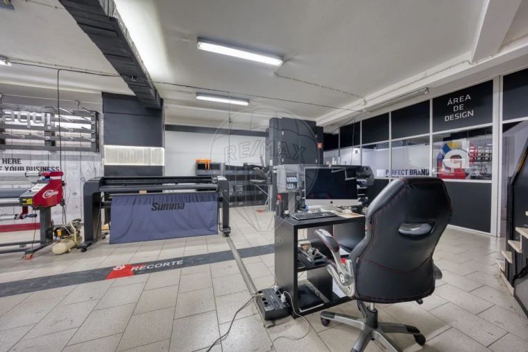 Loja para Venda em Almeirim Foto 32