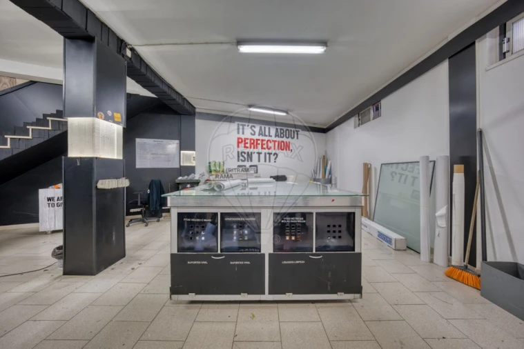 Loja para Venda em Almeirim Foto 33