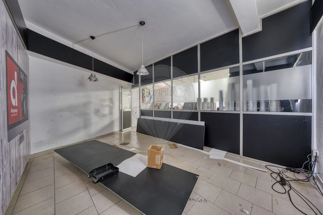 Loja para Venda em Almeirim Foto 45