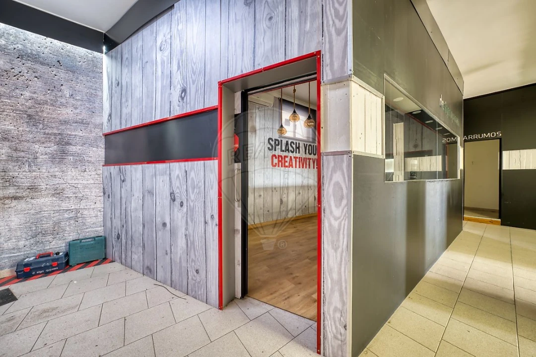 Loja para Venda em Almeirim Foto 15