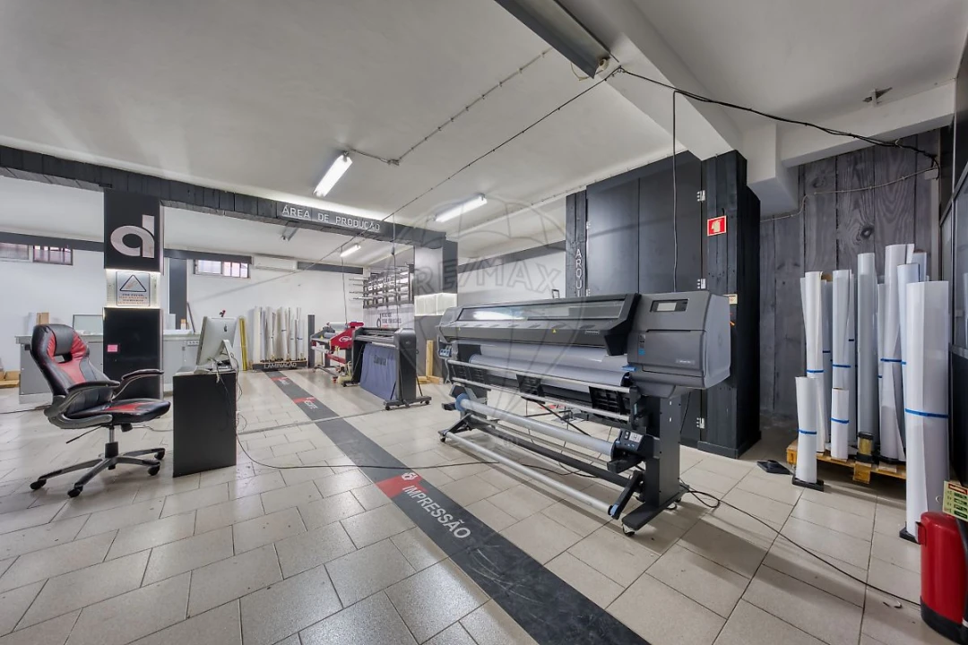 Loja para Venda em Almeirim Foto 30