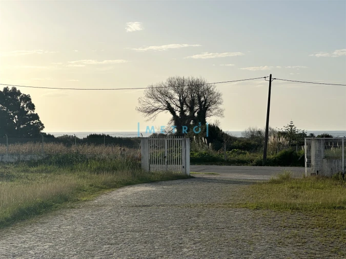 Terreno para Venda em Paramos
