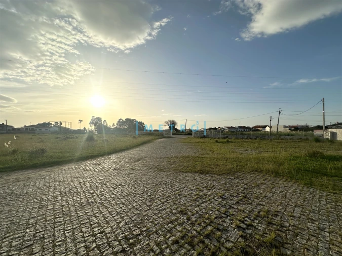 Terreno para Venda em Paramos Foto 3