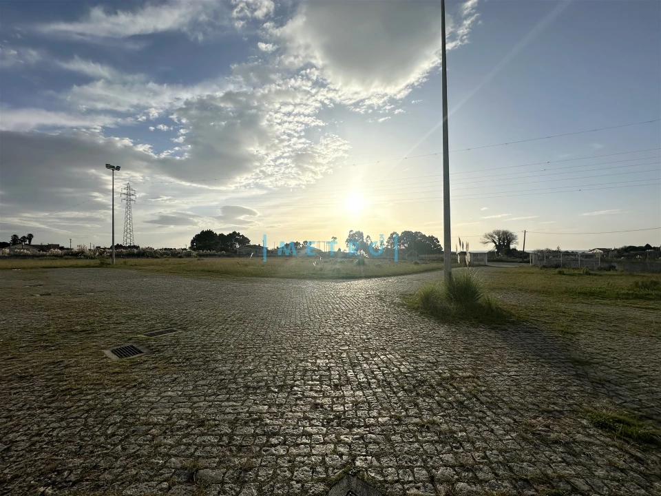 Terreno para Venda em Paramos Foto 4