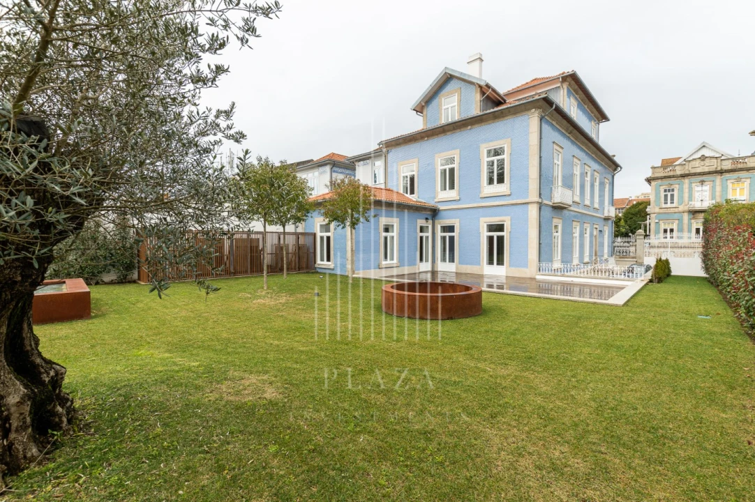 Moradia T6 para Venda em Cedofeita, Santo Ildefonso, Sé, Miragaia, São Nicolau e Vitória Foto 1