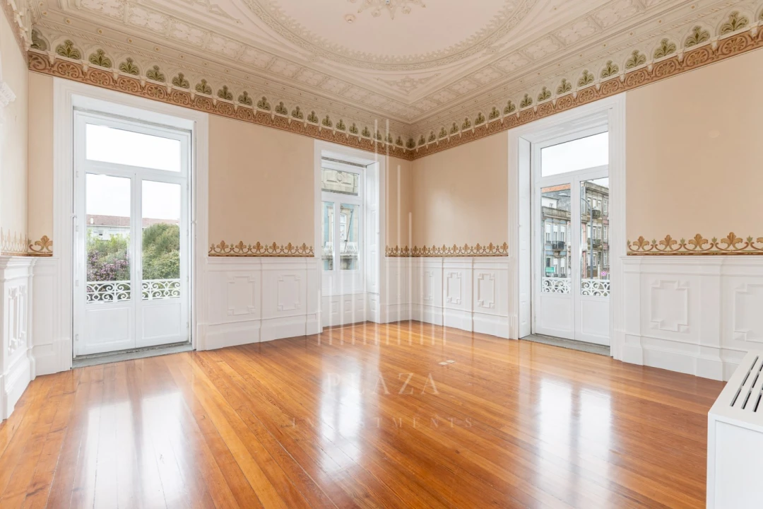 Moradia T6 para Venda em Cedofeita, Santo Ildefonso, Sé, Miragaia, São Nicolau e Vitória Foto 9