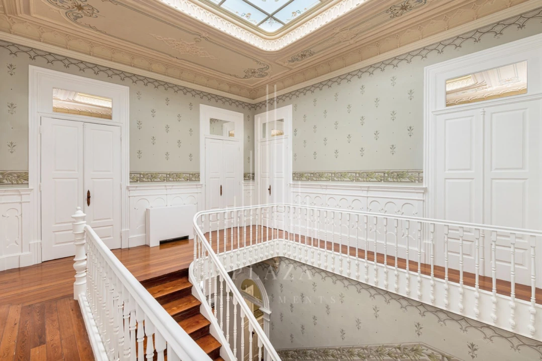 Moradia T6 para Venda em Cedofeita, Santo Ildefonso, Sé, Miragaia, São Nicolau e Vitória Foto 5