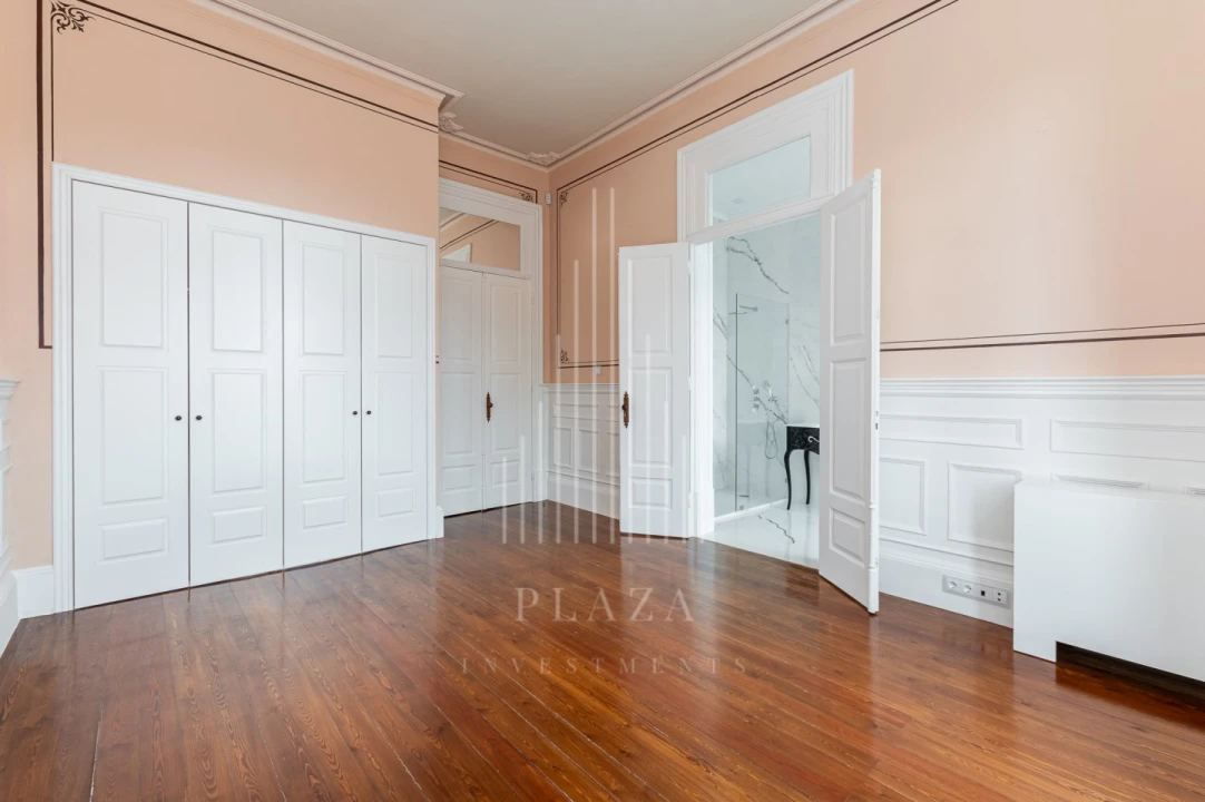 Moradia T6 para Venda em Cedofeita, Santo Ildefonso, Sé, Miragaia, São Nicolau e Vitória Foto 24