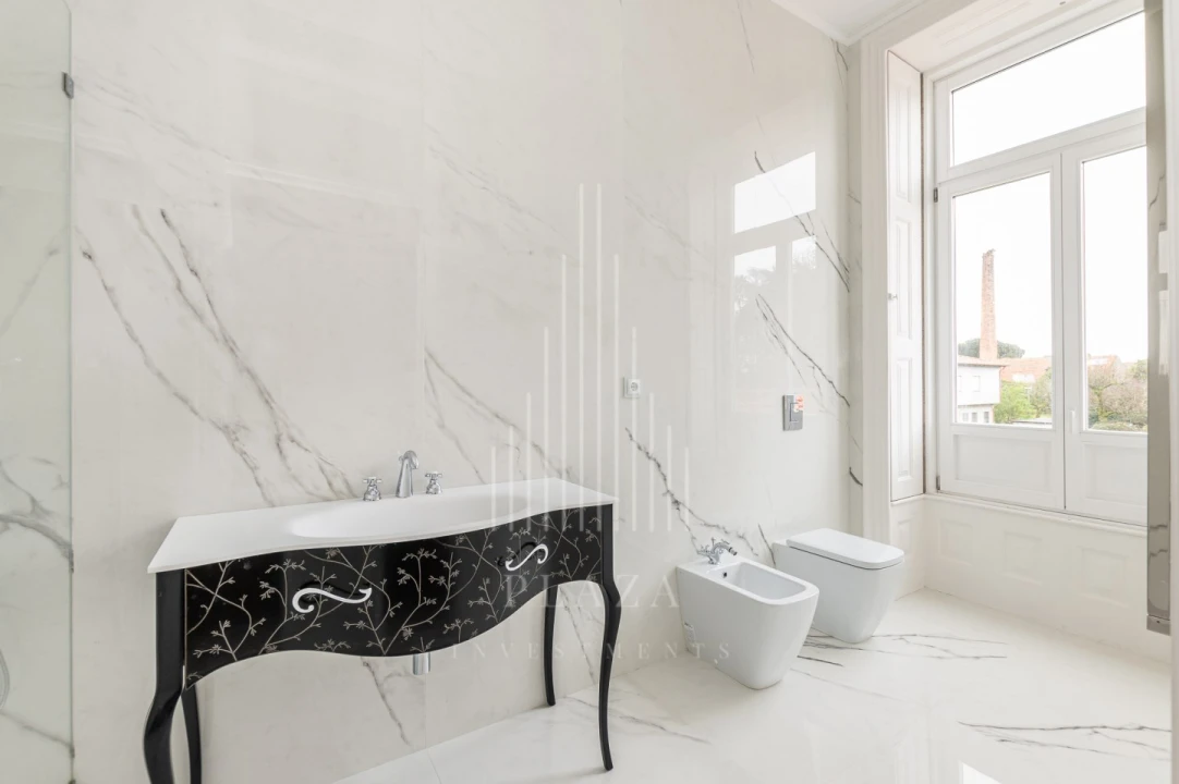 Moradia T6 para Venda em Cedofeita, Santo Ildefonso, Sé, Miragaia, São Nicolau e Vitória Foto 25