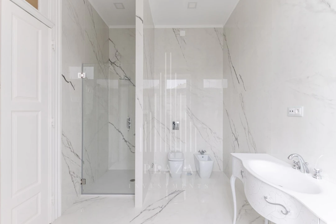 Moradia T6 para Venda em Cedofeita, Santo Ildefonso, Sé, Miragaia, São Nicolau e Vitória Foto 31