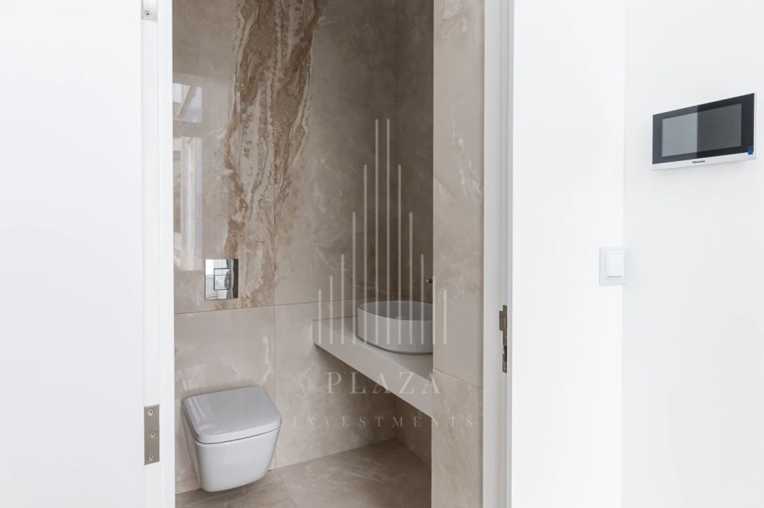 Moradia T6 para Venda em Cedofeita, Santo Ildefonso, Sé, Miragaia, São Nicolau e Vitória Foto 48