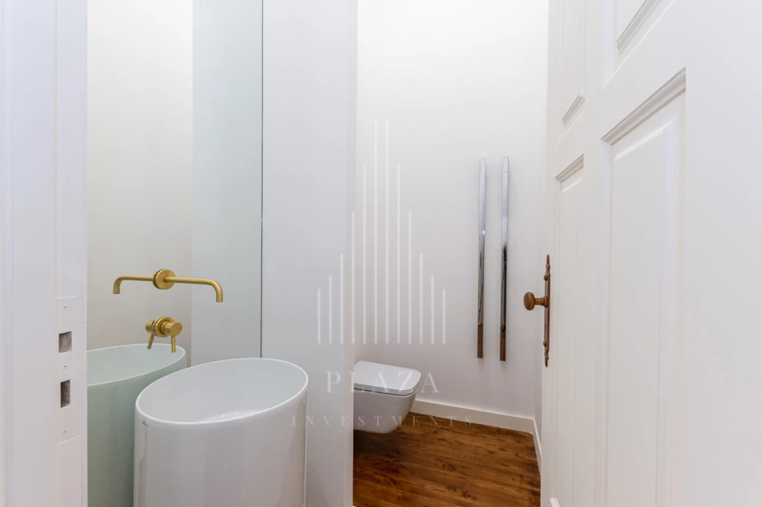 Moradia T6 para Venda em Cedofeita, Santo Ildefonso, Sé, Miragaia, São Nicolau e Vitória Foto 49