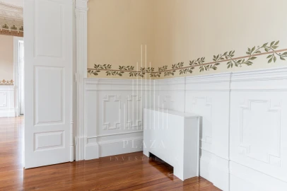 Moradia T6 para Venda em Cedofeita, Santo Ildefonso, Sé, Miragaia, São Nicolau e Vitória