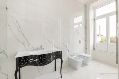 Moradia T6 para Venda em Cedofeita, Santo Ildefonso, Sé, Miragaia, São Nicolau e Vitória