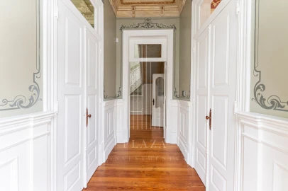 Moradia T6 para Venda em Cedofeita, Santo Ildefonso, Sé, Miragaia, São Nicolau e Vitória