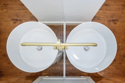 Moradia T6 para Venda em Cedofeita, Santo Ildefonso, Sé, Miragaia, São Nicolau e Vitória