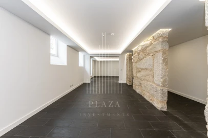 Moradia T6 para Venda em Cedofeita, Santo Ildefonso, Sé, Miragaia, São Nicolau e Vitória