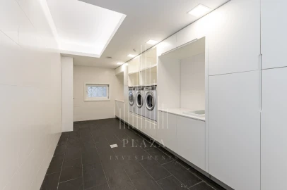 Moradia T6 para Venda em Cedofeita, Santo Ildefonso, Sé, Miragaia, São Nicolau e Vitória