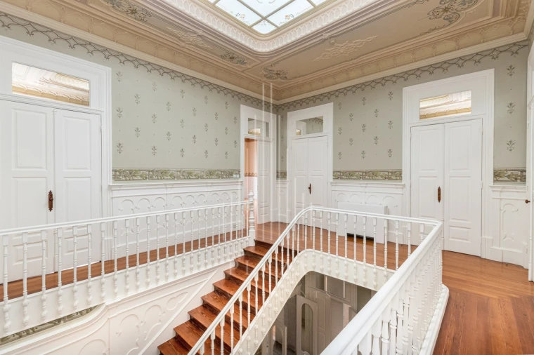 Moradia T6 para Venda em Cedofeita, Santo Ildefonso, Sé, Miragaia, São Nicolau e Vitória Foto 7