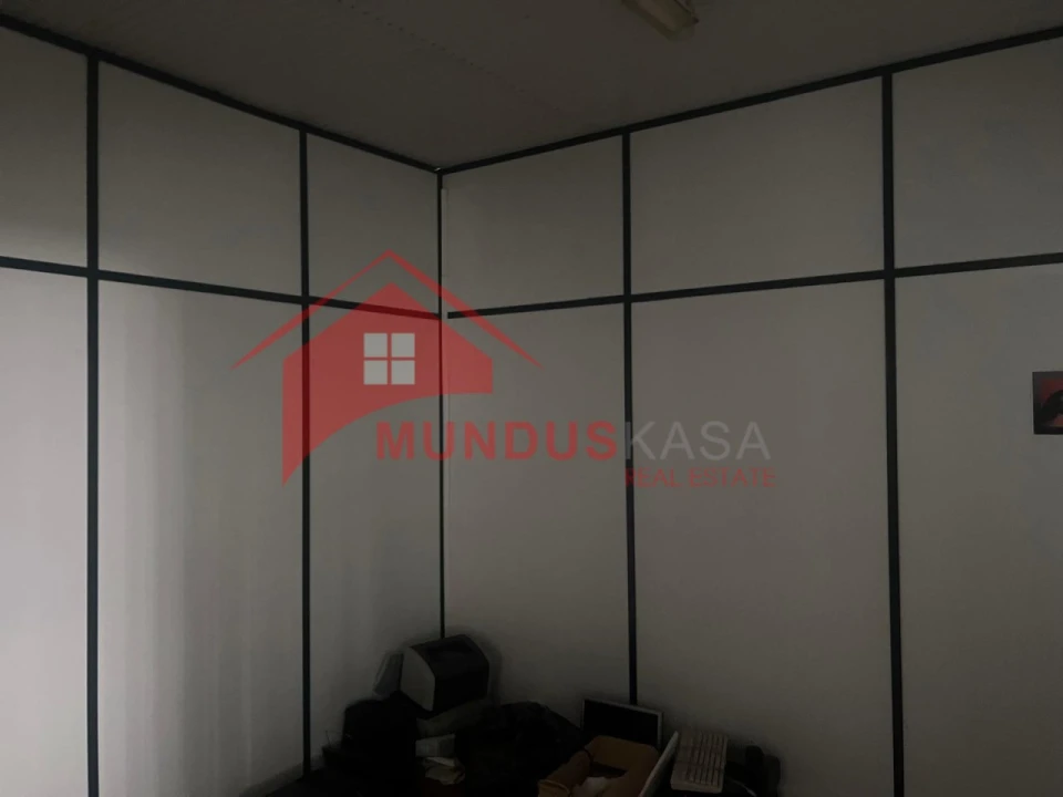 Armazém para Venda em Azeitão (São Lourenço e São Simão) Foto 2