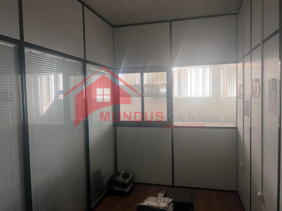 Armazém para Venda em Azeitão (São Lourenço e São Simão) Foto 6