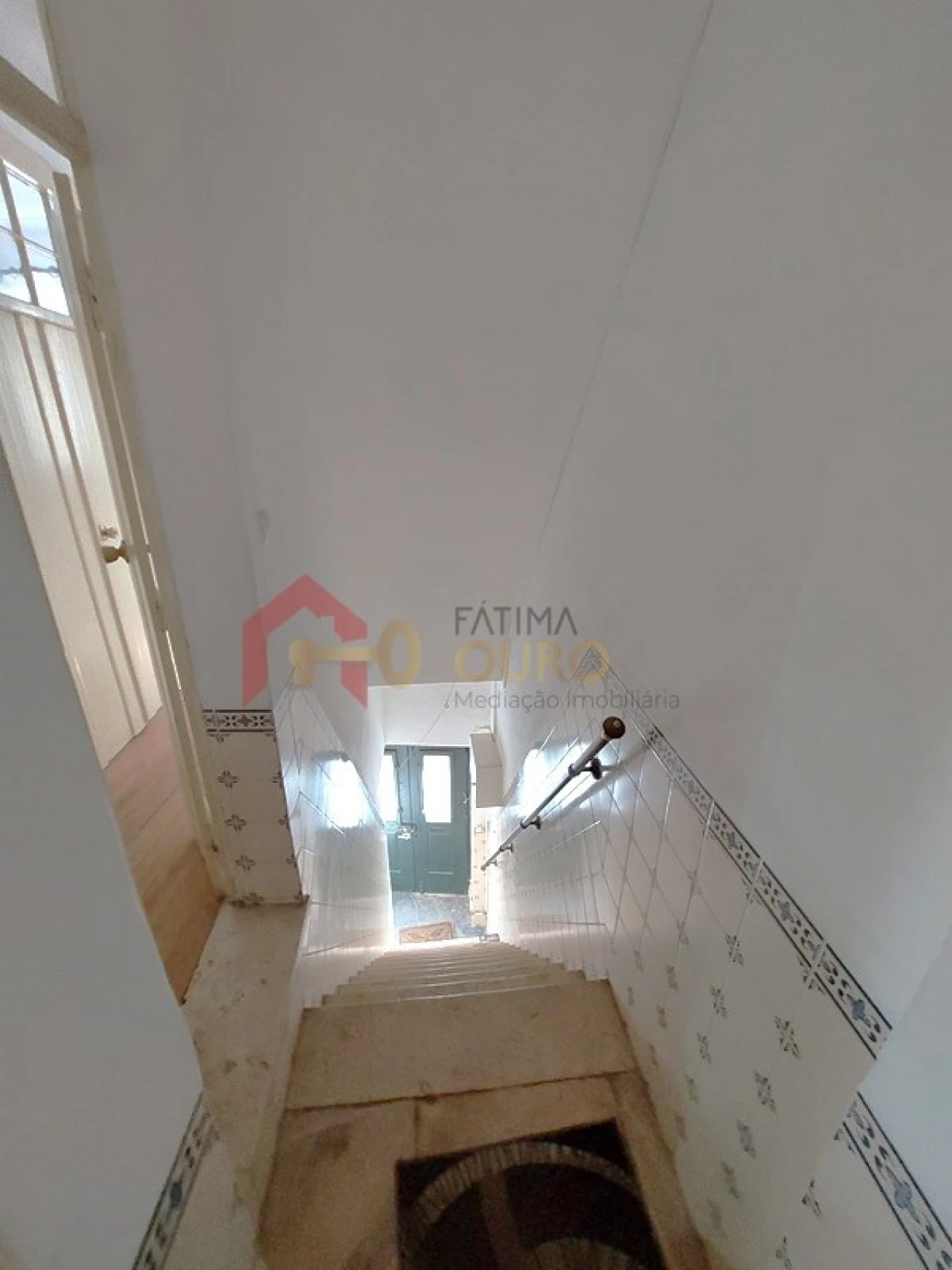 Apartamento T5 para Venda em Caia, São Pedro e Alcáçova Foto 2
