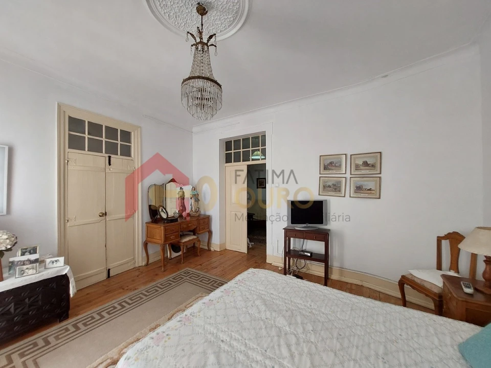 Apartamento T5 para Venda em Caia, São Pedro e Alcáçova Foto 8