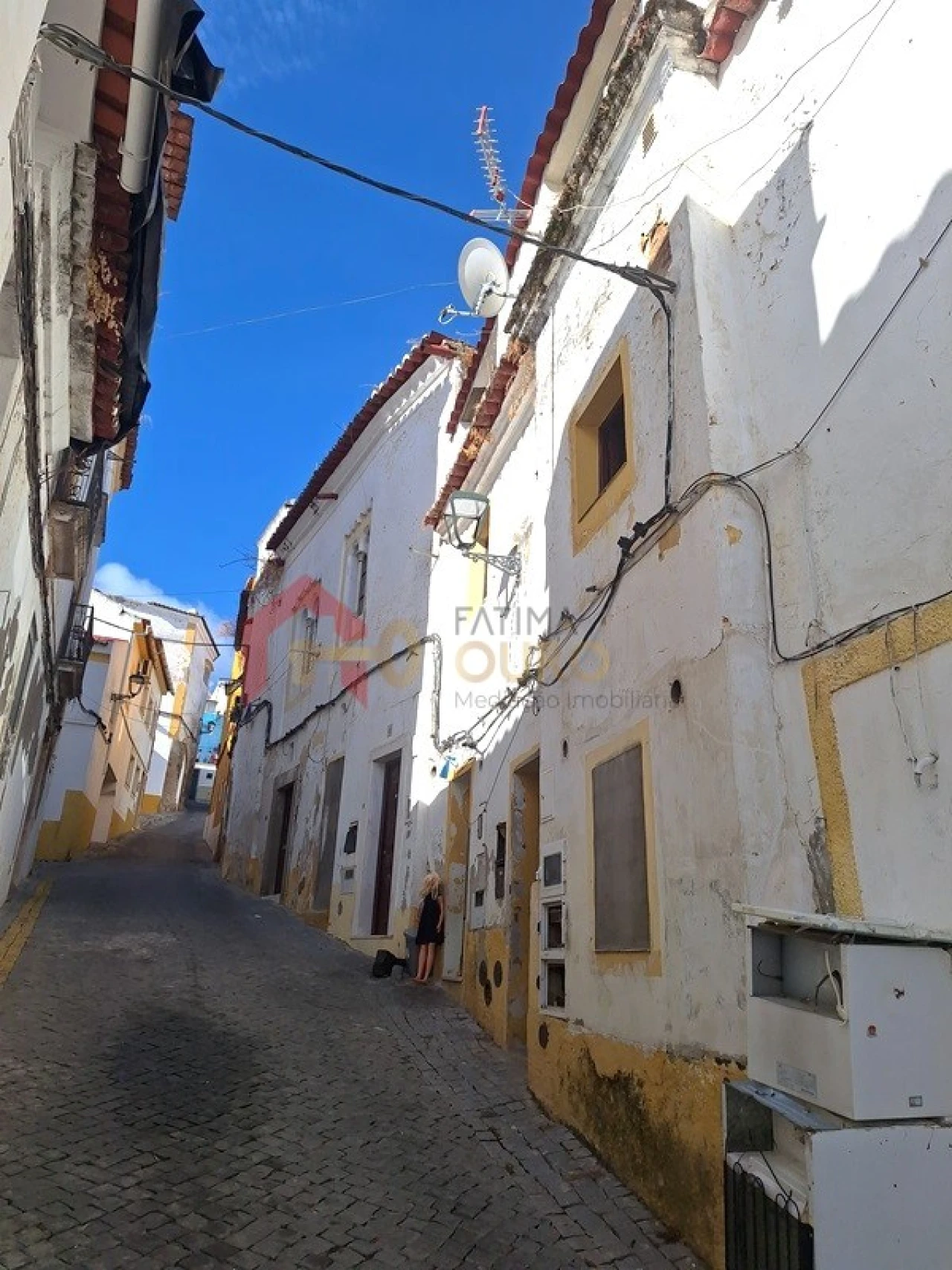 Prédio para Venda em Caia, São Pedro e Alcáçova Foto 3