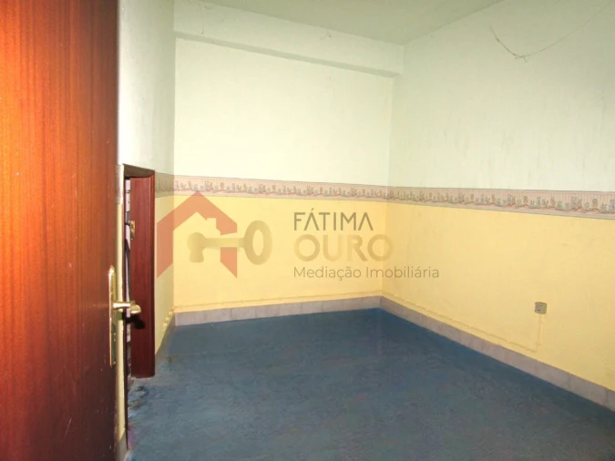 Moradia T4 para Venda em Assunção, Ajuda, Salvador e Santo Ildefonso Foto 34