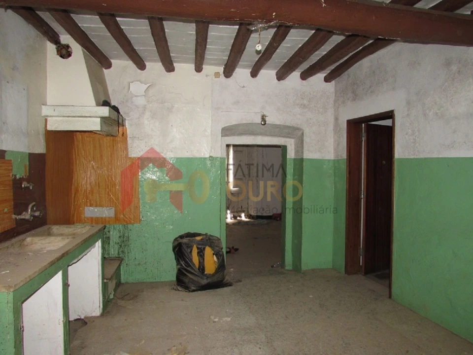 Prédio para Venda em São João Baptista Foto 13