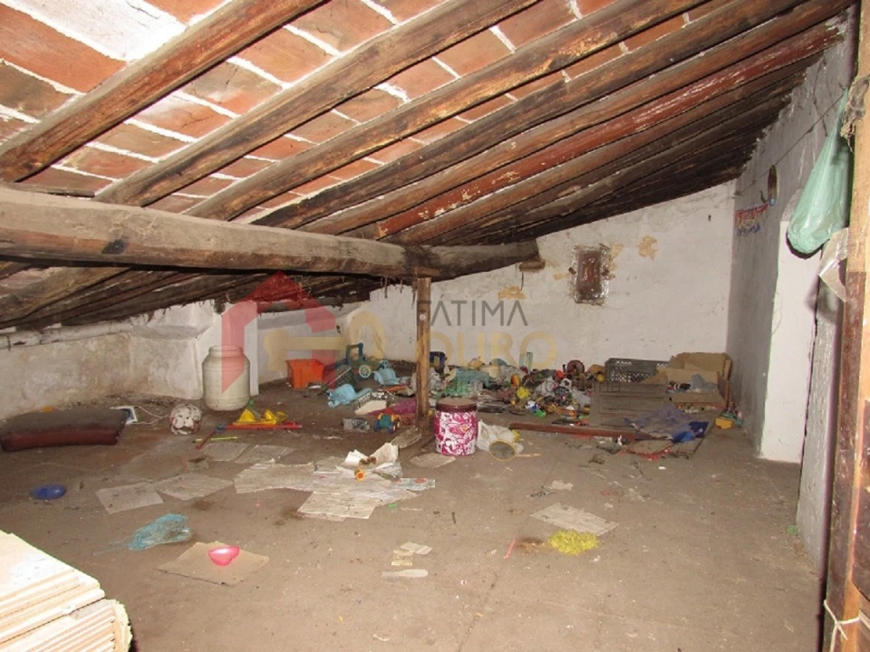 Prédio para Venda em São João Baptista Foto 25