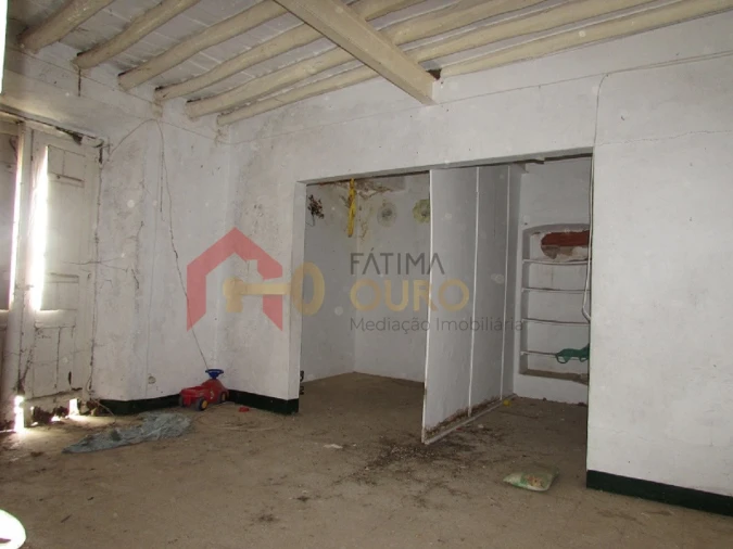 Prédio para Venda em São João Baptista Foto 4