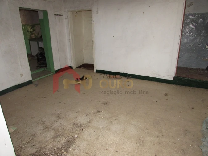 Prédio para Venda em São João Baptista Foto 6