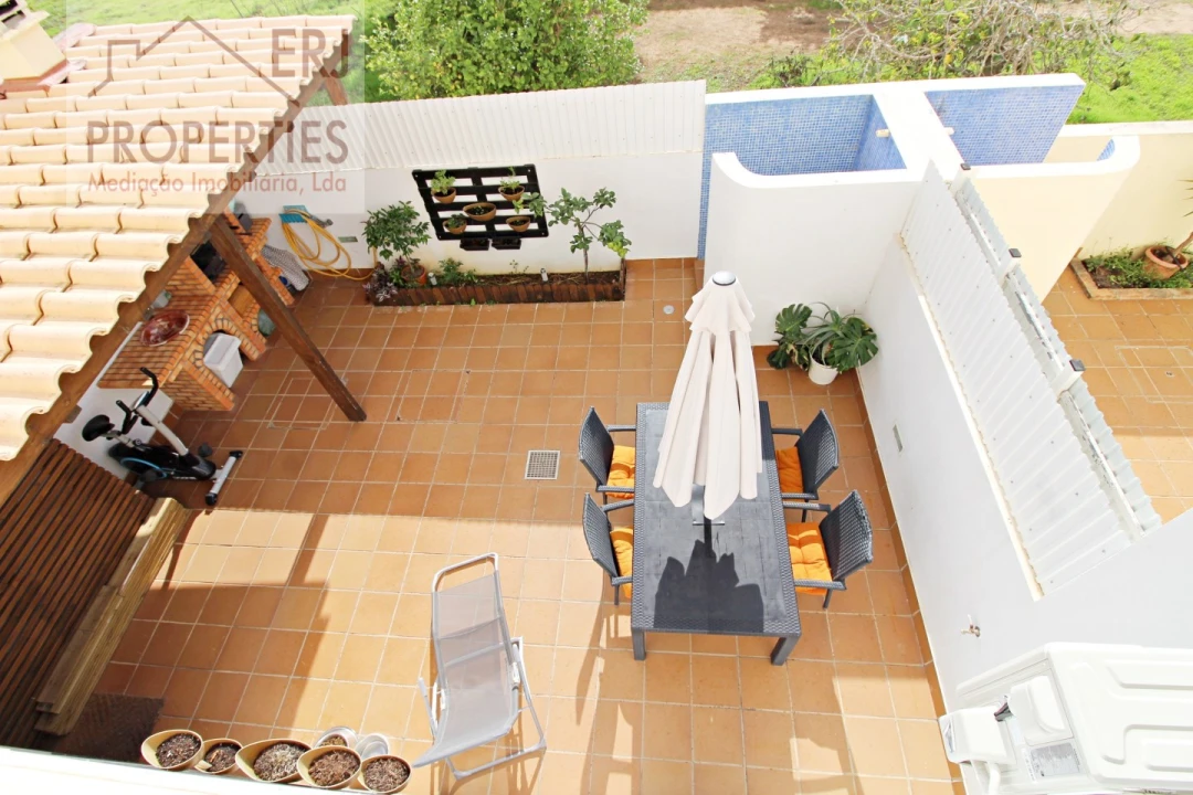 Moradia T3 para Venda em Vila Nova de Cacela Foto 3
