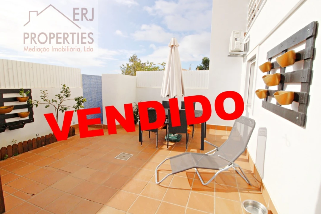 Moradia T3 para Venda em Vila Nova de Cacela Foto 1
