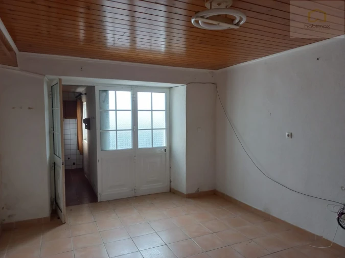 Apartamento T1 para Venda em Calheta Foto 4
