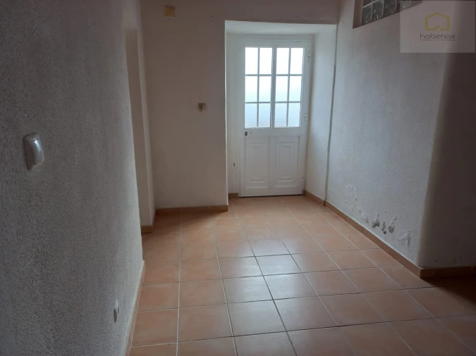 Apartamento T1 para Venda em Calheta Foto 7