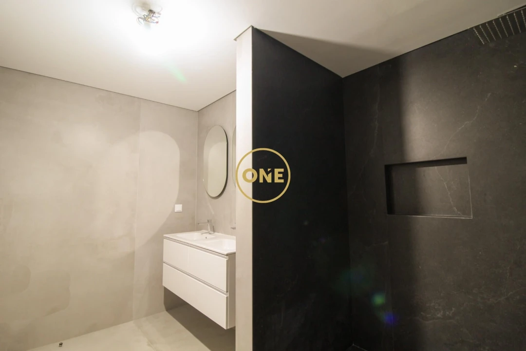 Apartamento T6 para Venda em Funchal (São Pedro) Foto 15