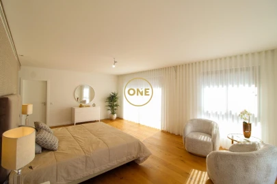 Apartamento T6 para Venda em Funchal (São Pedro)