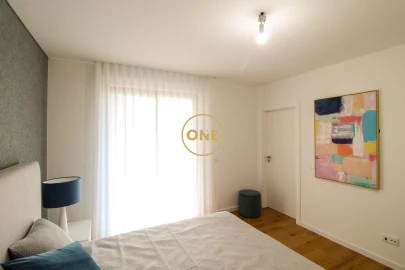 Apartamento T6 para Venda em Funchal (São Pedro)